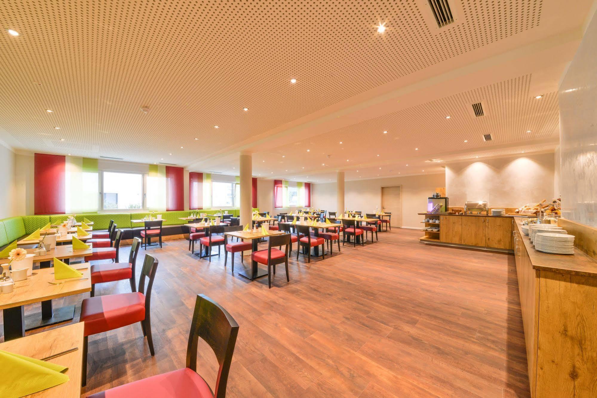 Ammi Hotel Garni Inning am Ammersee Buitenkant foto